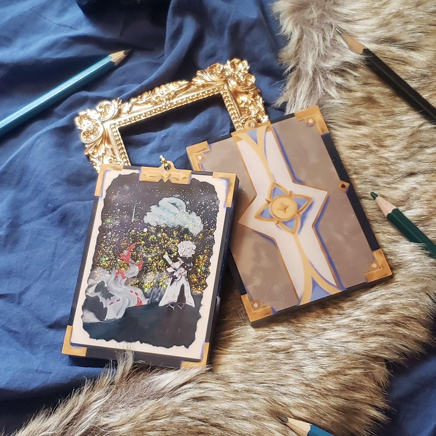 Artist's Pallet Glitter Shaker Charm