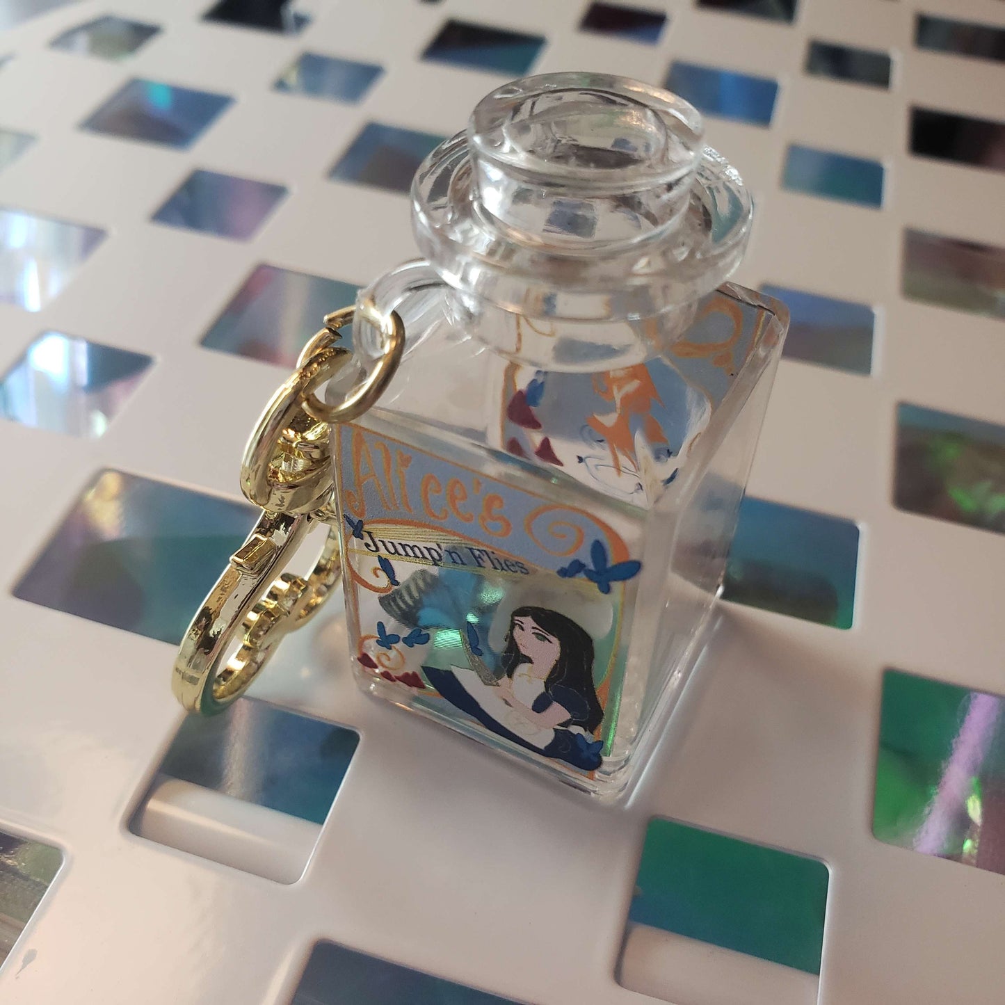 Jump-n-fly's Candy Shaker Charm