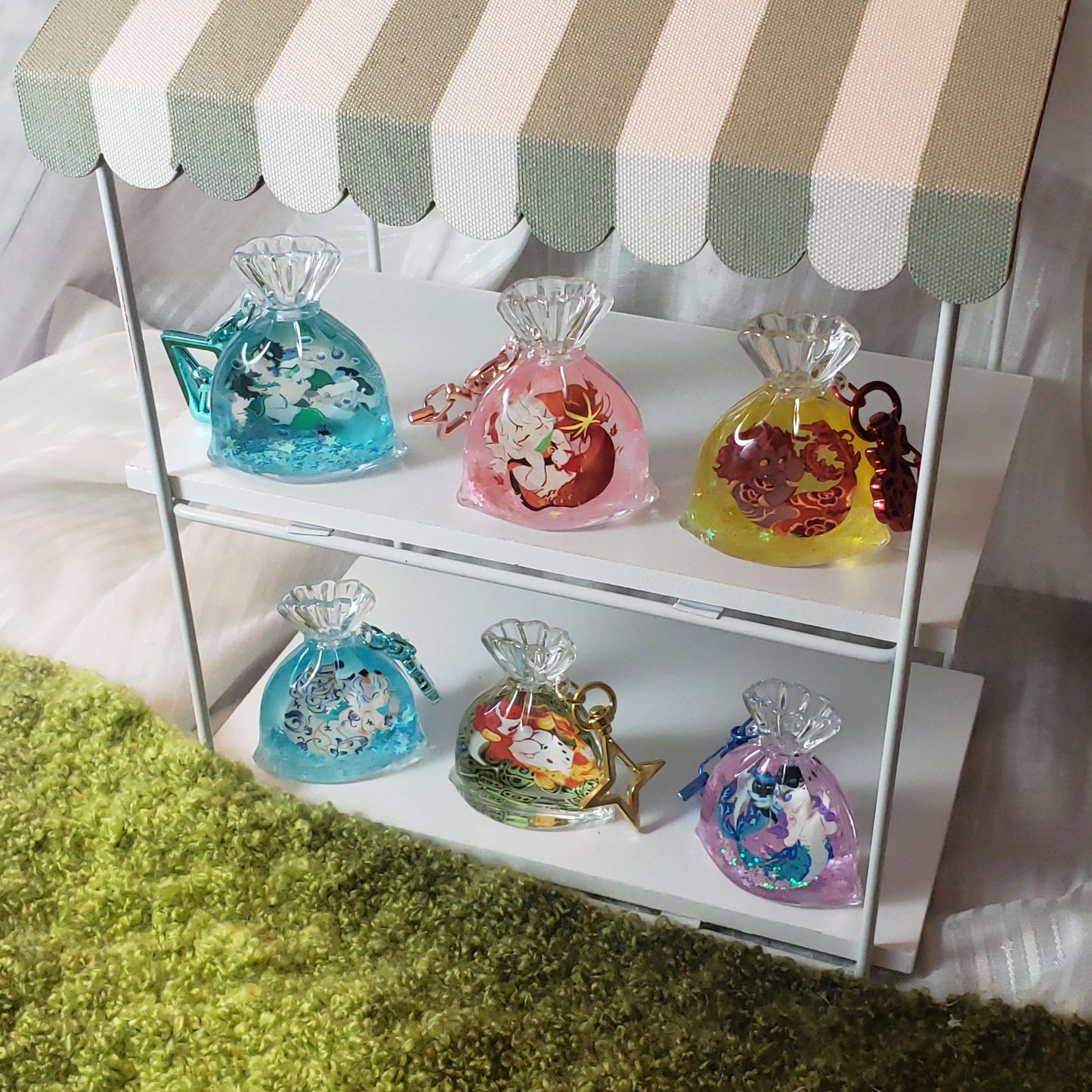 [PRE-SALE] Fish Fair Liquid Shaker Charms
